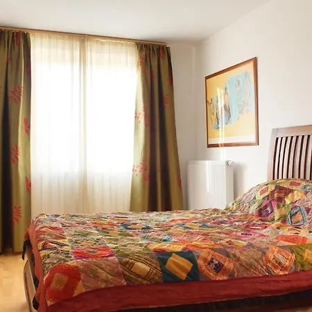 Steps Away From Charles Bridge - 3room With Balcony