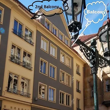 Steps Away From Charles Bridge - 3room With Balcony Διαμέρισμα
